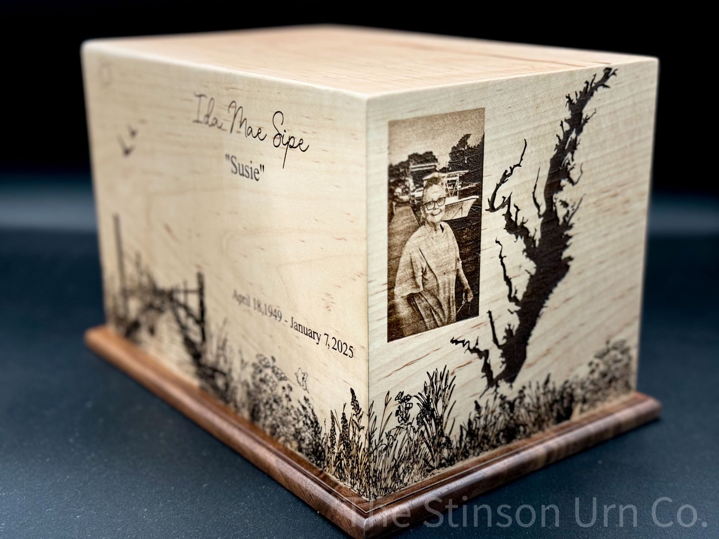 Dock Of The Bay is a stunning handcrafted wooden urn that beautifully showcases the essence of the Chesapeake Bay.