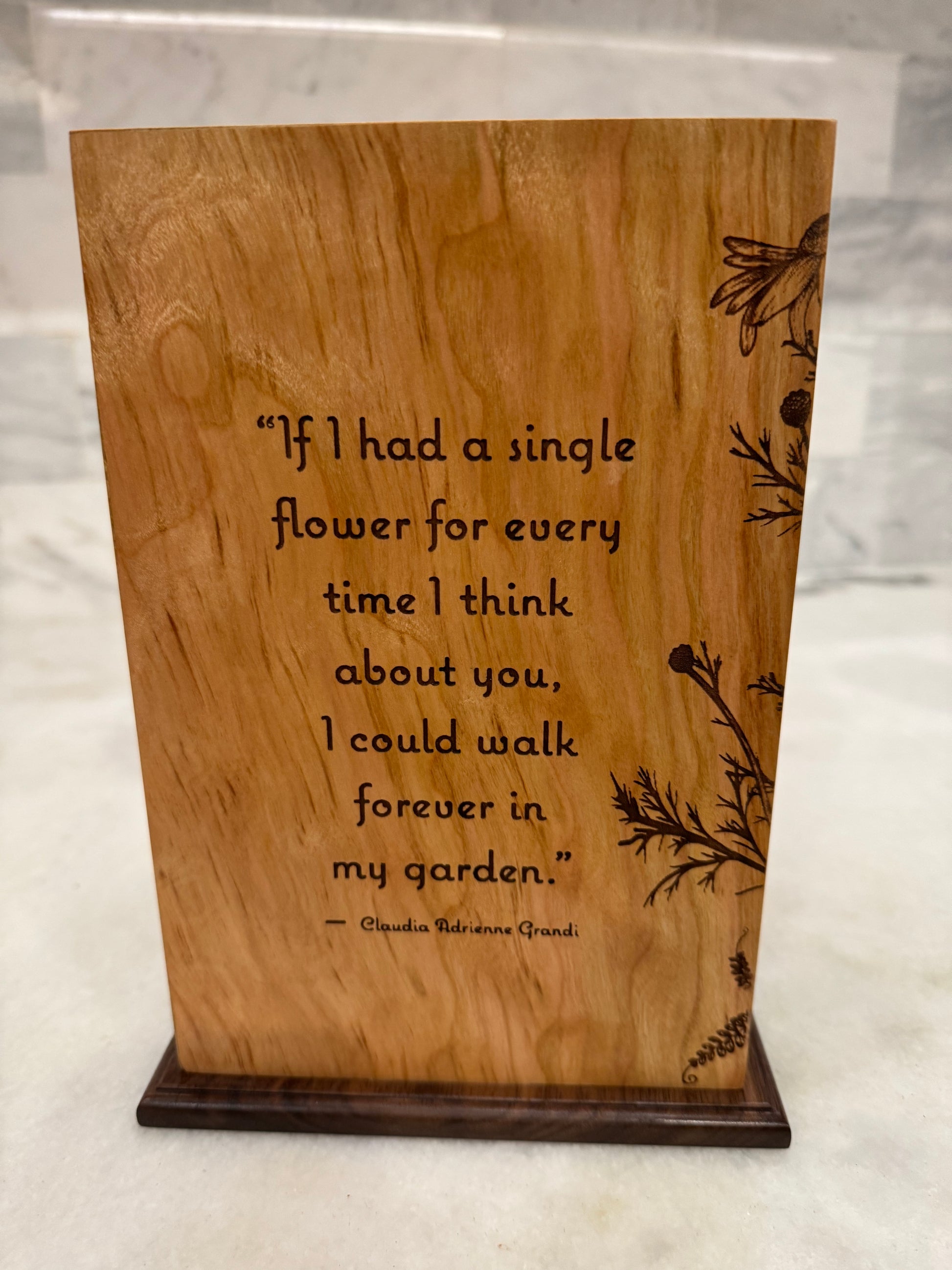 memorial urn customized in St. Mary's County
