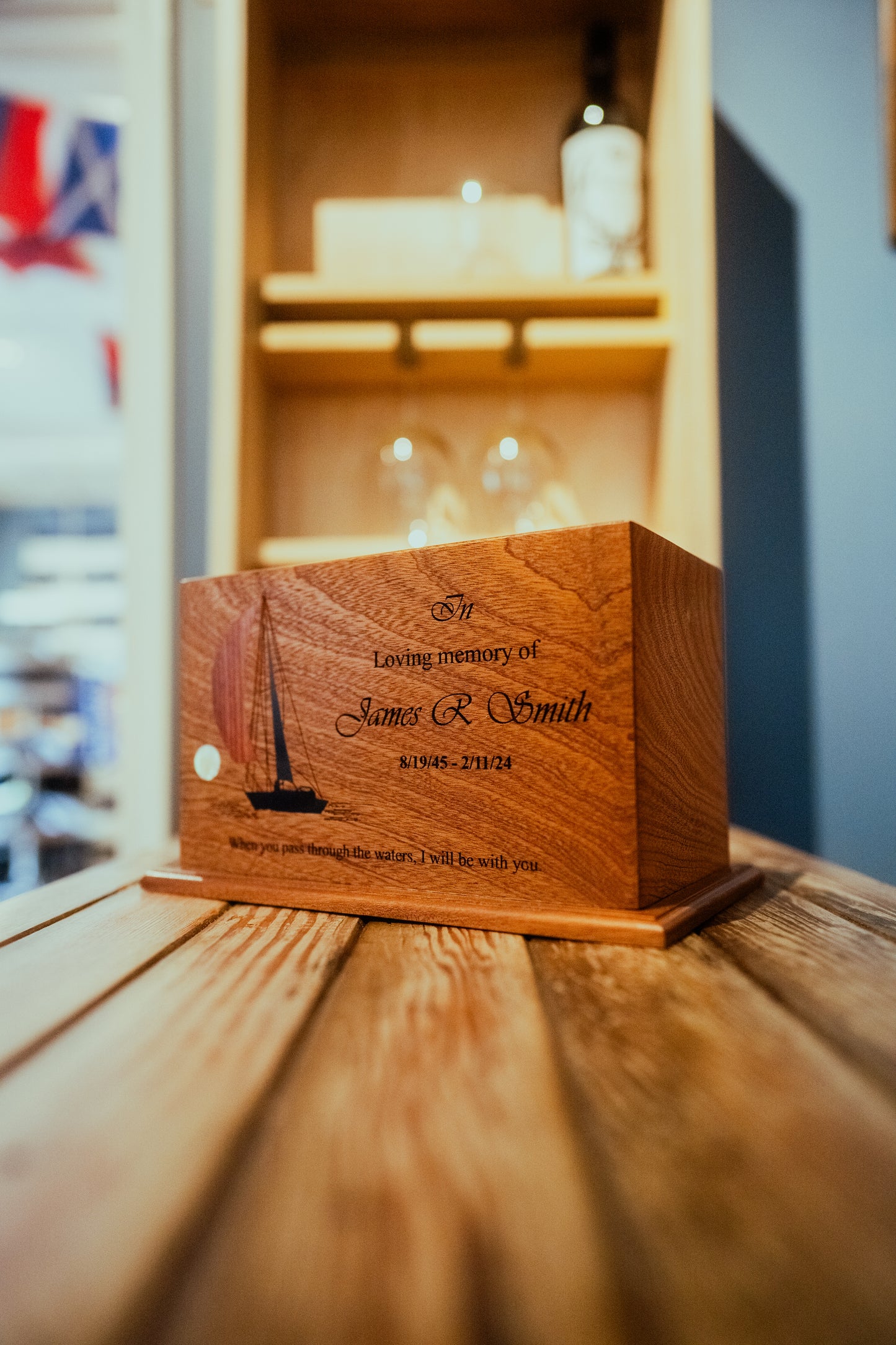 Maritime Urn for ashes