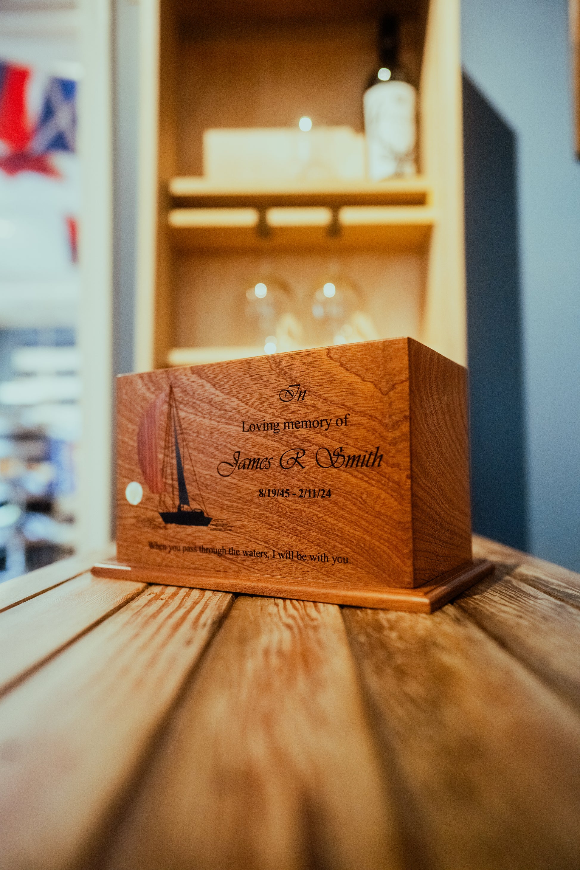 Maritime Urn for ashes