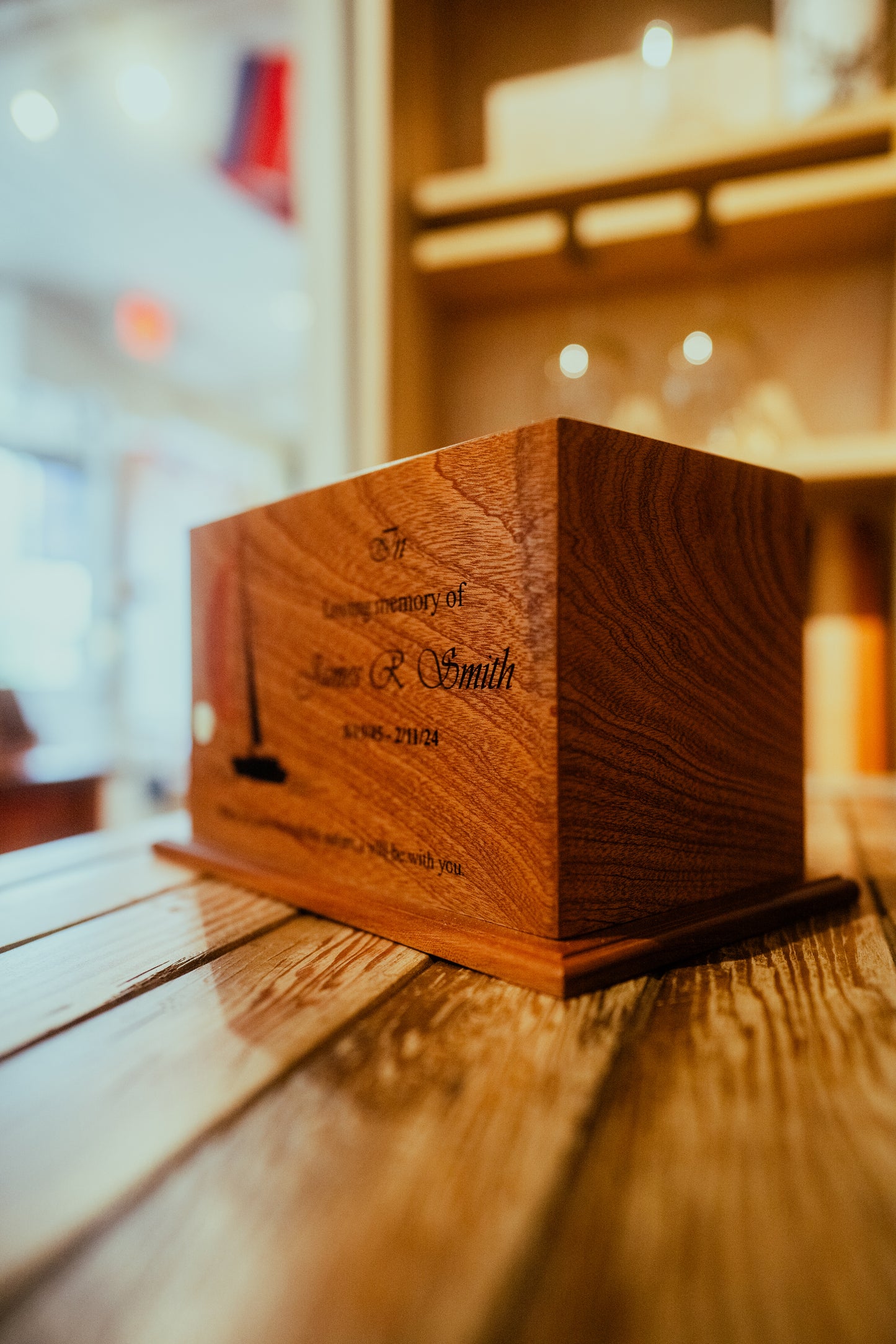 Urn for Ashes with maritime theme